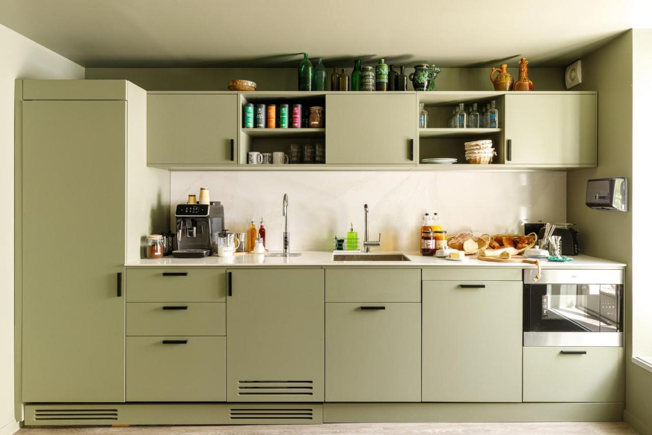 Fernand - Entree Autonome, Reception En Ligne - Encore Mieux Aparthotel 3*